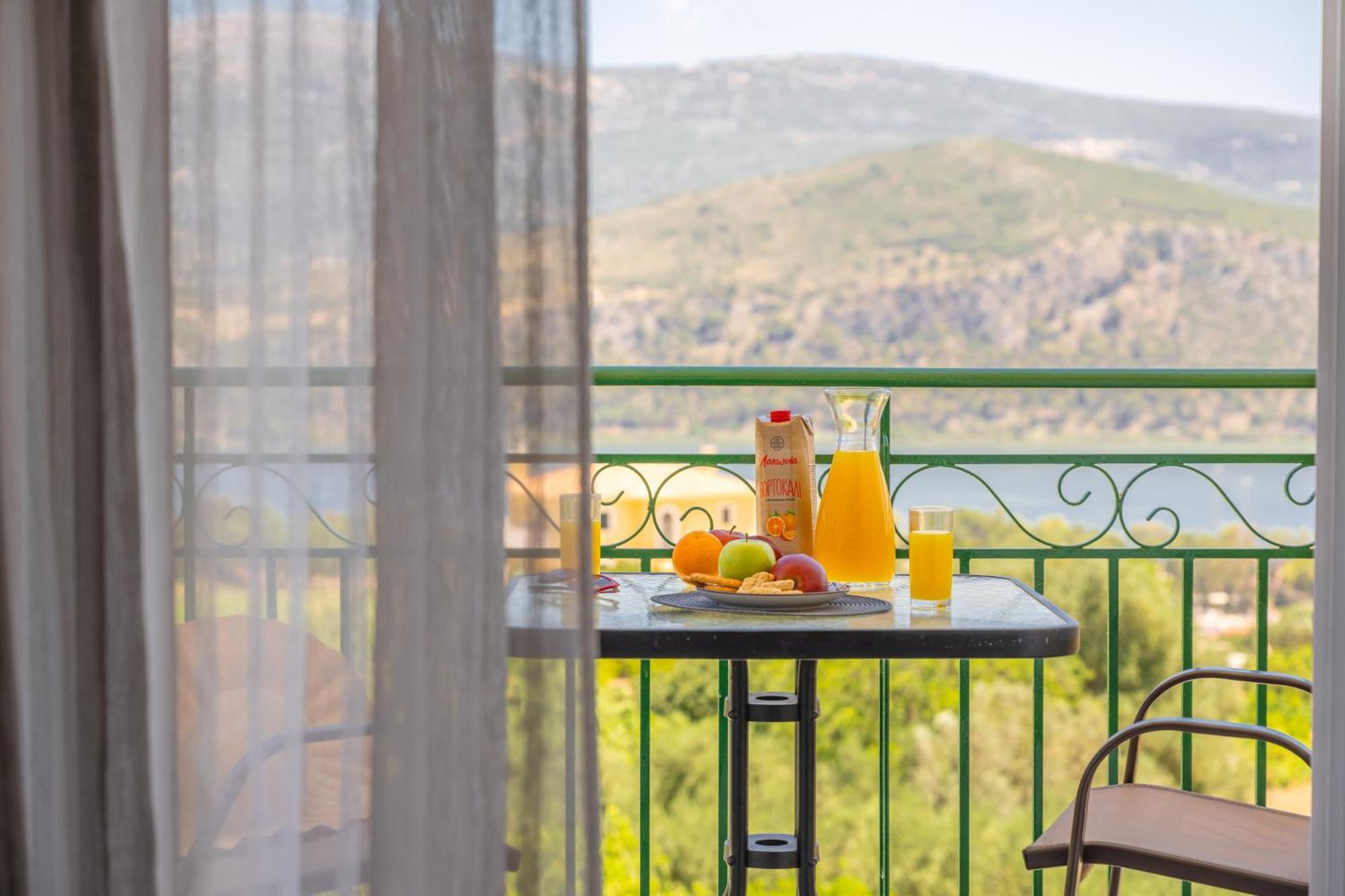 Apaggio Di Argostoli Apartments - Private Parking & Sea View Eksteriør bilde